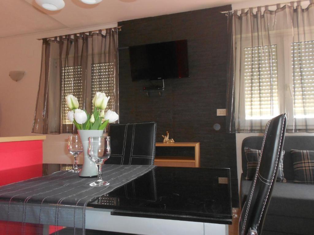 Palladium City Center Apartments Makarska Szoba fotó